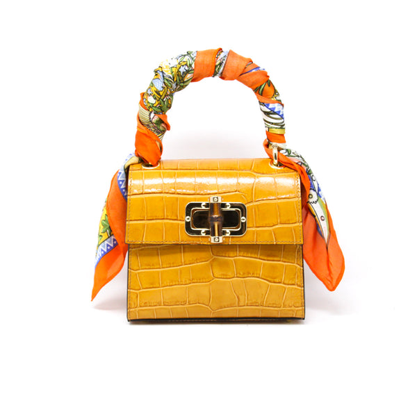German Fuentes  GF2554 LEATHER BUCKET BAG main image 0