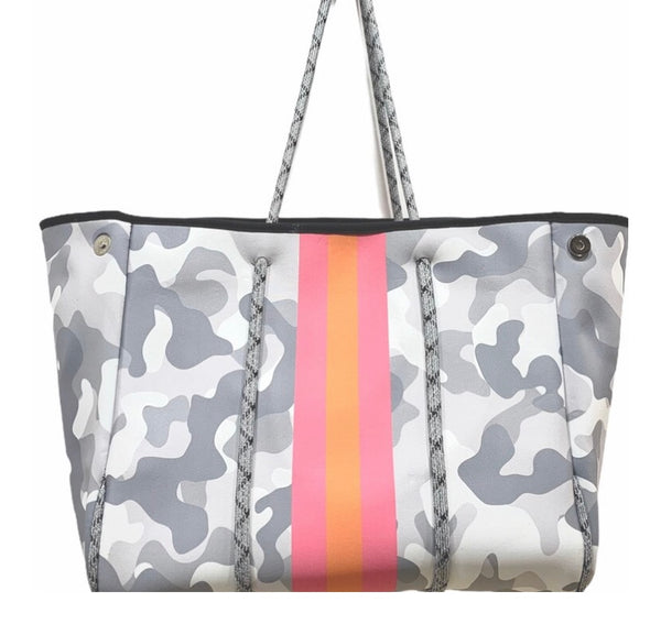 Parker & Hyde Neoprene Tote Dark Camo