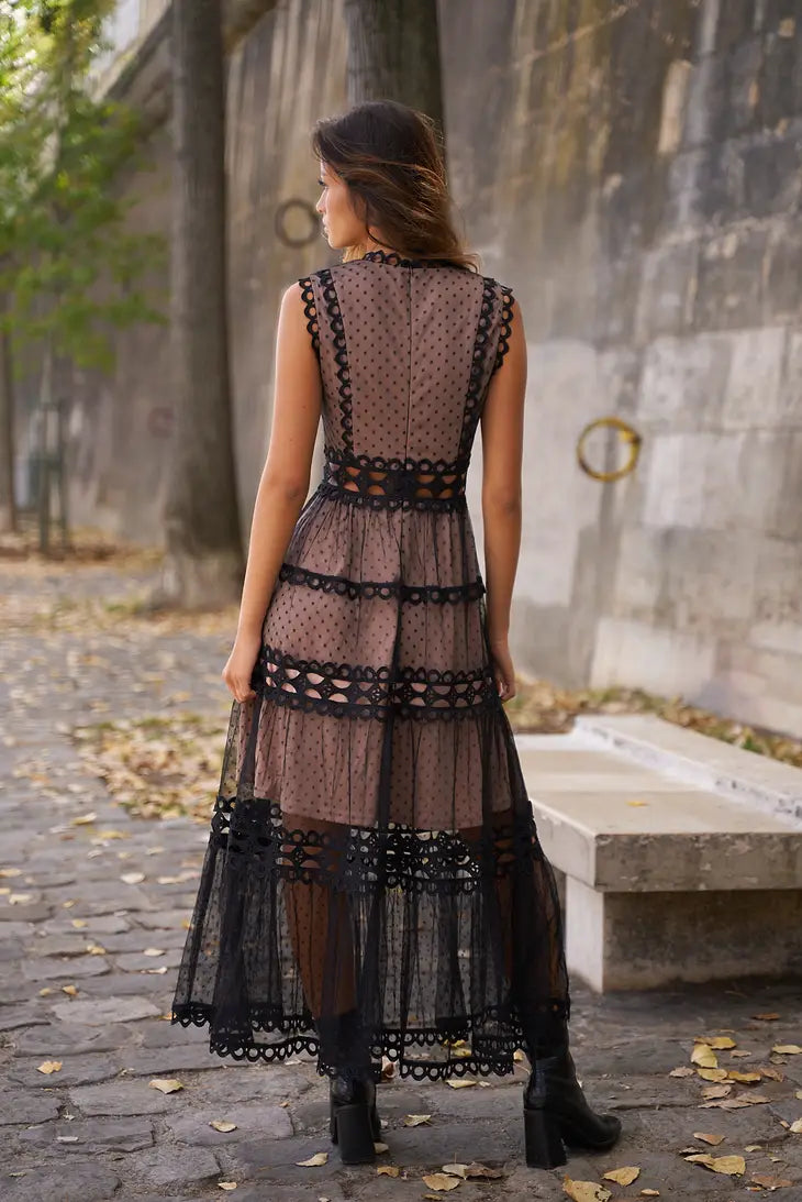 Veronica Black Lace Maxi Dress – Miss Circle