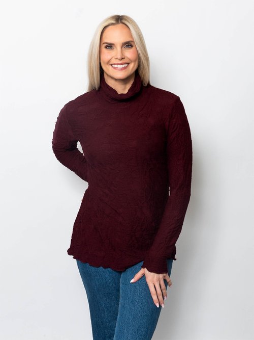 Snoskins Printed Dreamcatcher Drape Neck top 22721-F25