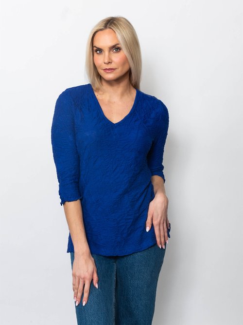Snoskins Printed Dreamcatcher V-Neck Ruched Sleee Top 22672-F25