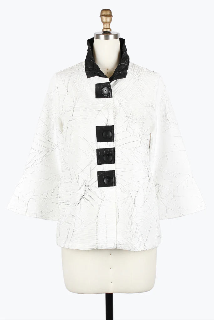 Damee 4951-WHT S25 Seamless Crinkled Button Patch Jacket