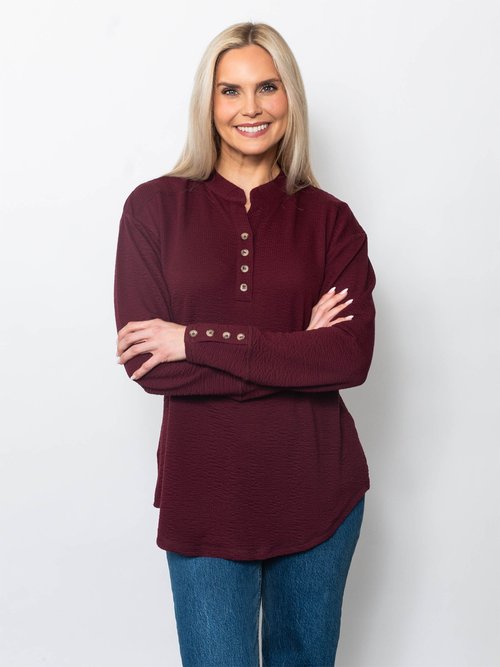 Snoskins Seersucker Henley Top with matching thread 55691-F25