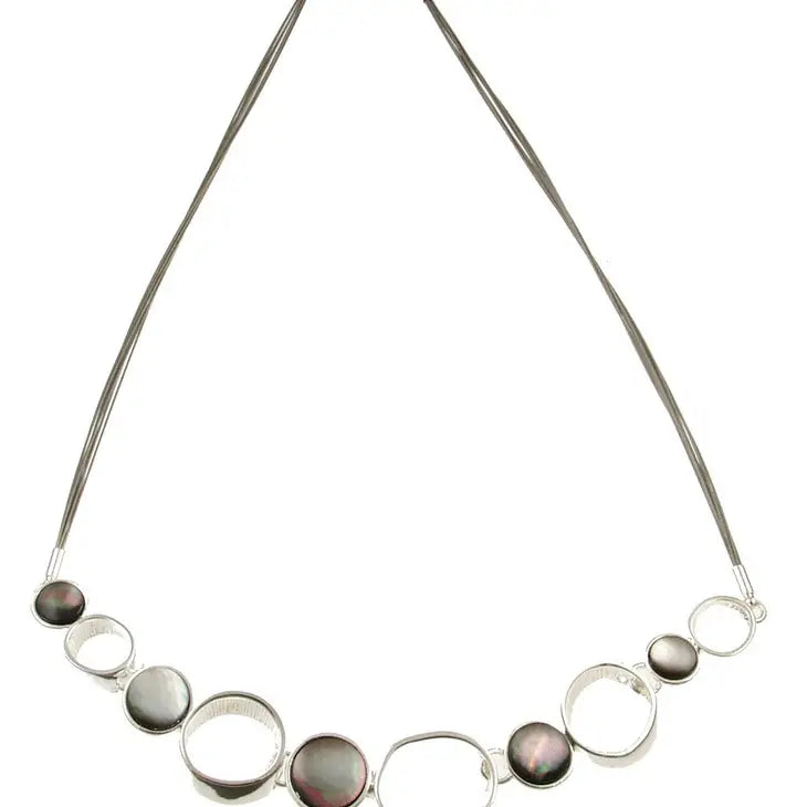 Origin Black Shell Circle Necklace Style 3408