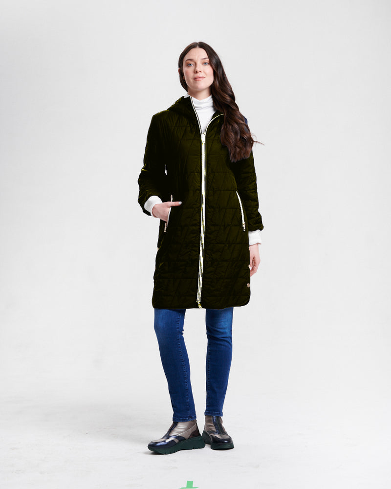 Nikki Jones Hooded Light Weight Puffer with contrast trims Water Resistant 8013-371 F25 Navy, Black