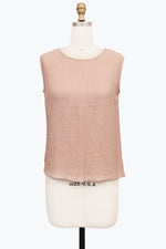 Damee 901T-BLK  CRINKLED SLEEVELESS JEWEL NECK TOP F25