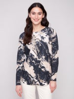 Charlie B Printed Rounded Hem Sweater C2818P 464A F25