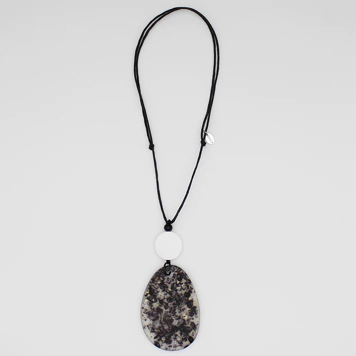 Sylca Black Speckled Resin Pendant Necklace SD24N18