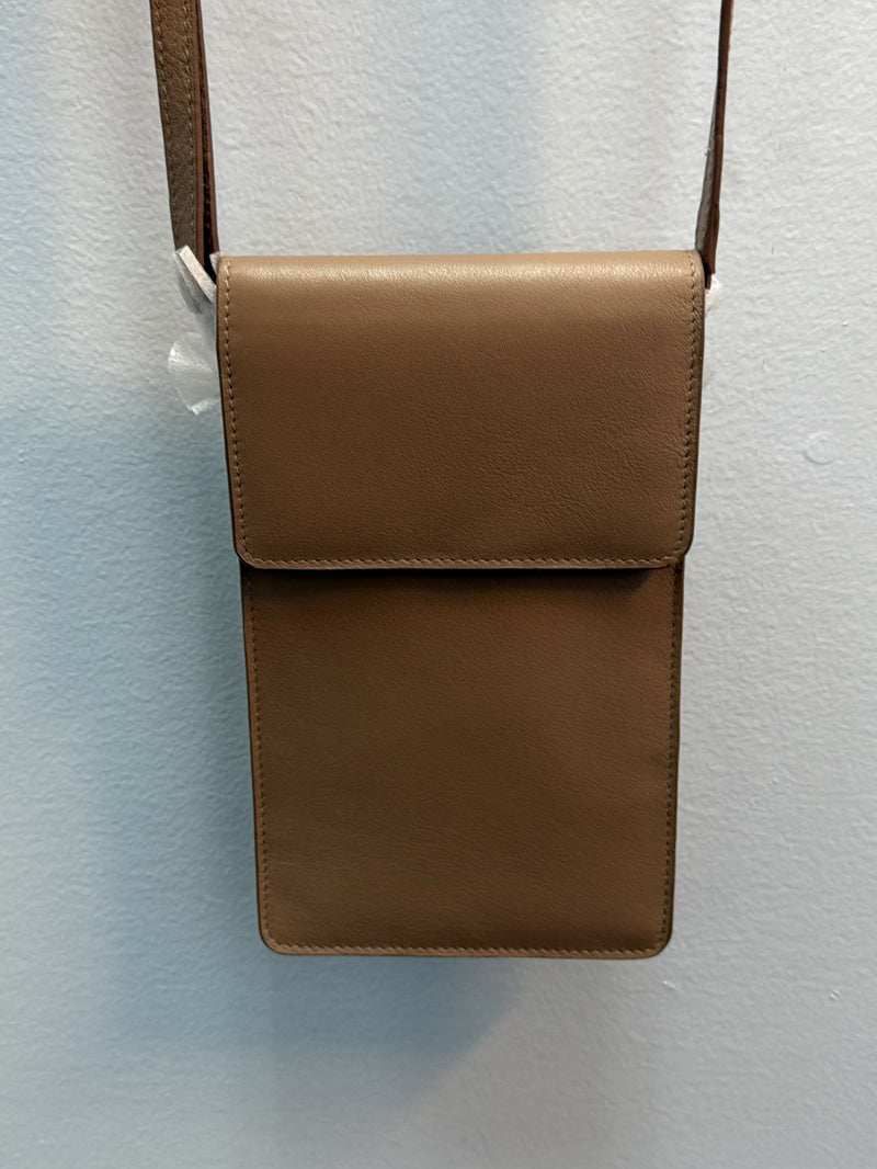 ILI New York Slim Phone Crossbody With Clear 6499