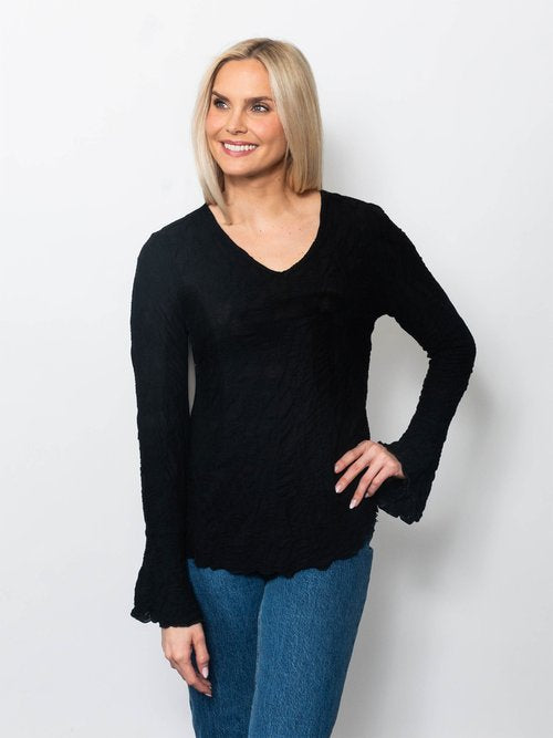 Snoskins Printed Dreamcatcher V-Neck Ruched Sleee Top 22672-F25