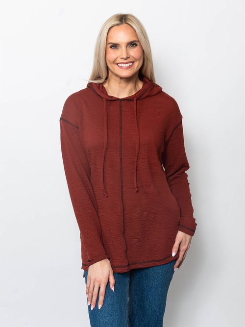 Snoskins Seersucker V-neck top with contrast thread 66694-F25