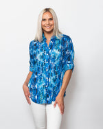 SnoSkins Printed Crinkle Mesh Twist Front with Short sleeve 89610-24S