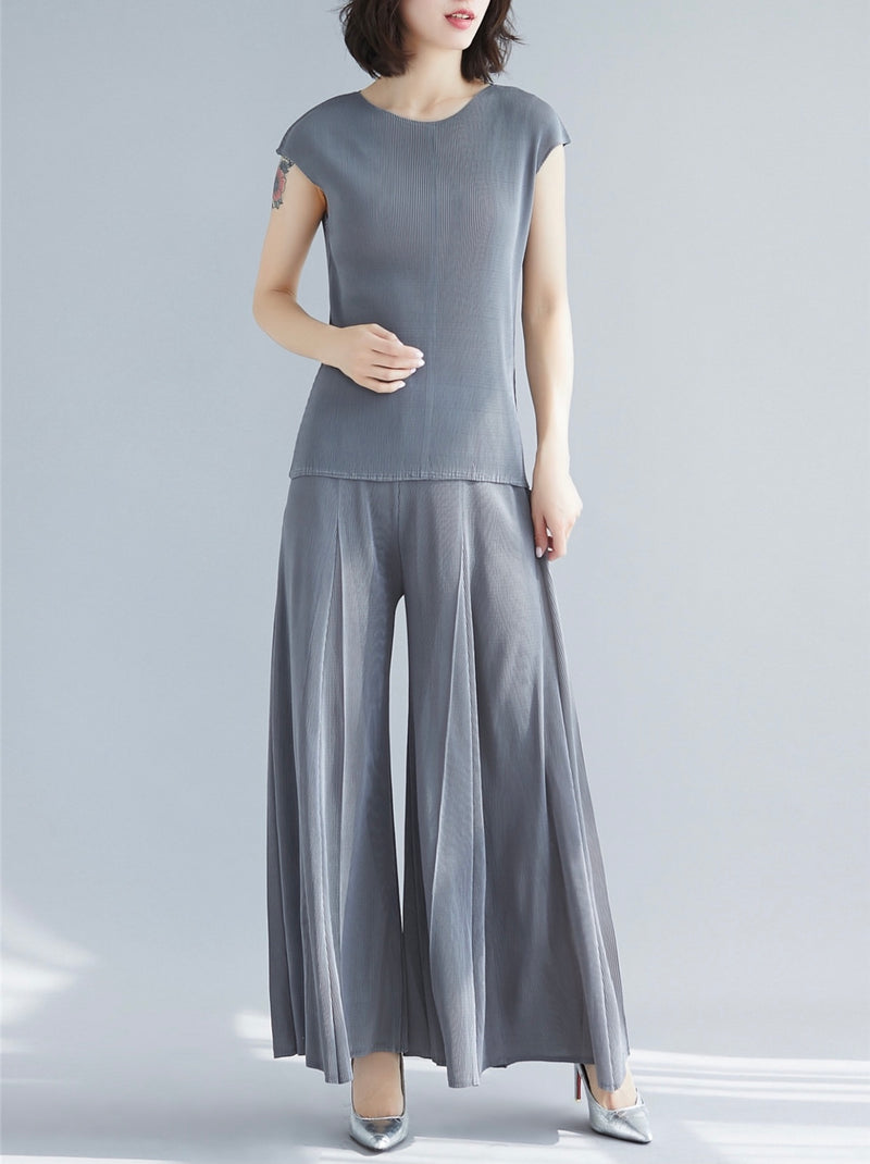 Vanite Couture pleated top grey