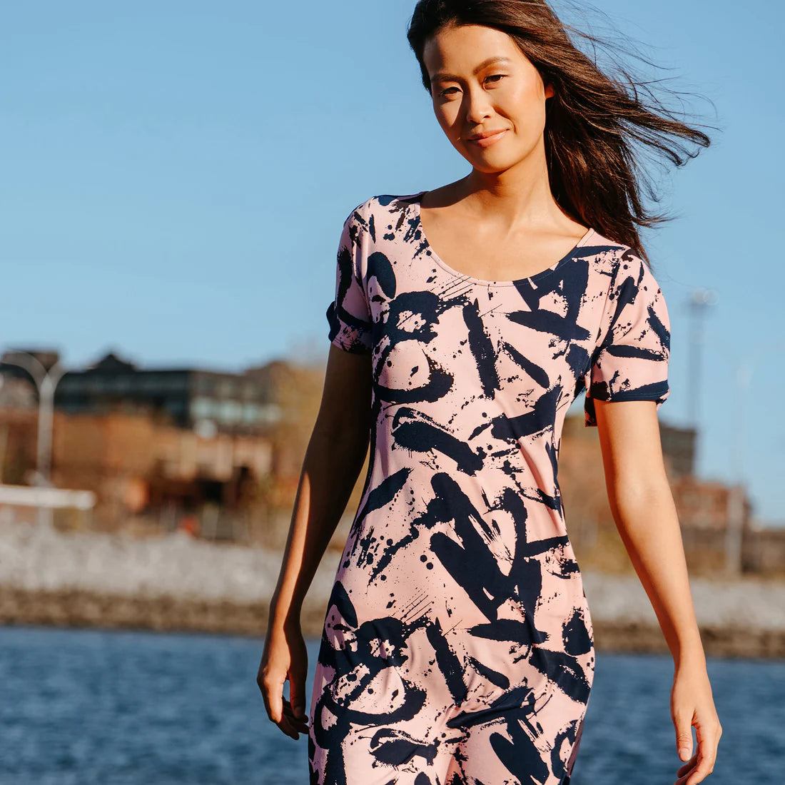 Clara Sun Woo Back Keyhole Dress Splash StrokeDR29P5 Coral Navy