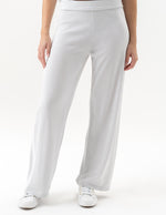 Renuar Light weight Comfortable Pant Style R10037