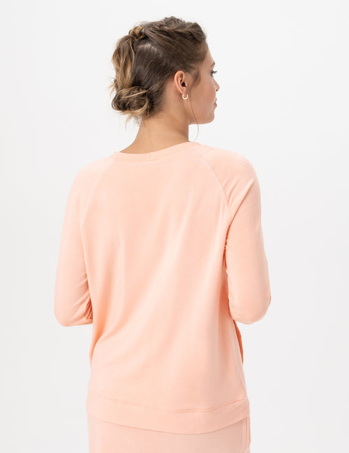 Renuar Comfortable Long Sleeve Top with Pockets R7737